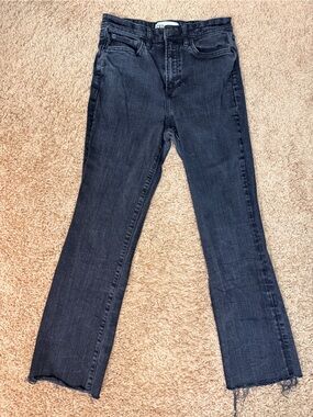 Zara Women’s Size 4 Straight Leg Black Raw Hem Jeans Casual Career Office